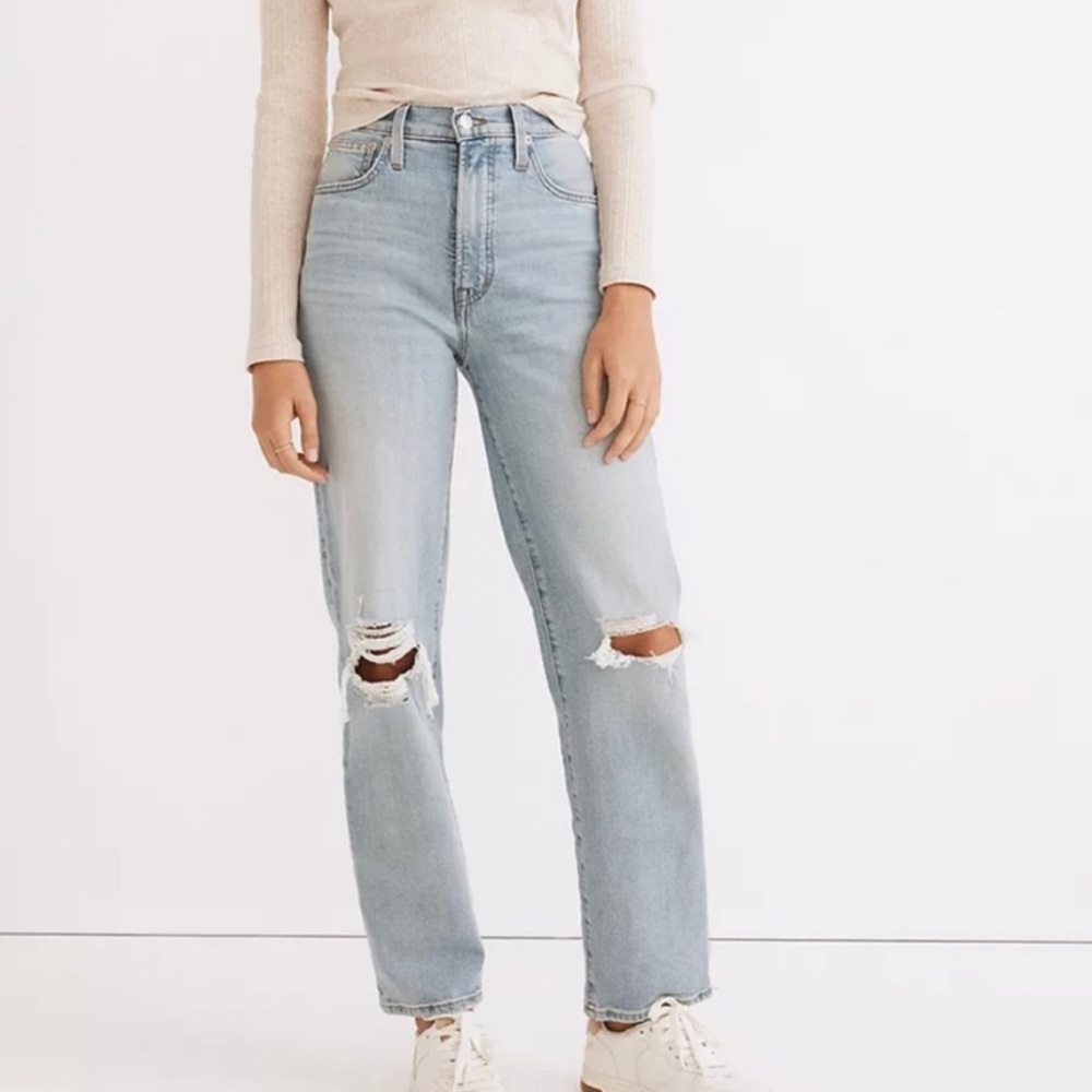Madewell The Perfect Vintage Straight Jean in Danby Wash Knee Rip Edition - Picture 3 of 10